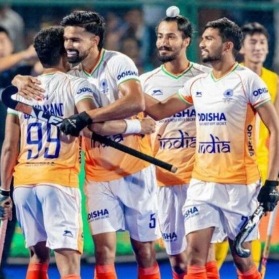 Navrashtra Bharat (82)