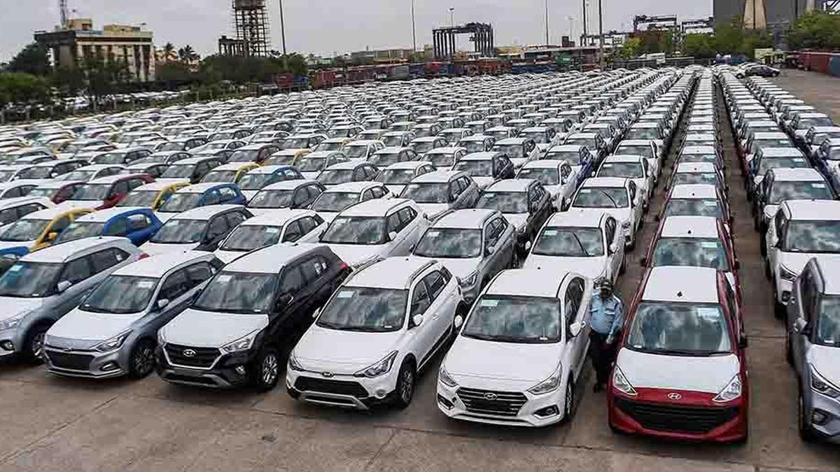 May 2026 auto retail sales rise 9.5% YoY led by passenger vehicles, tractors