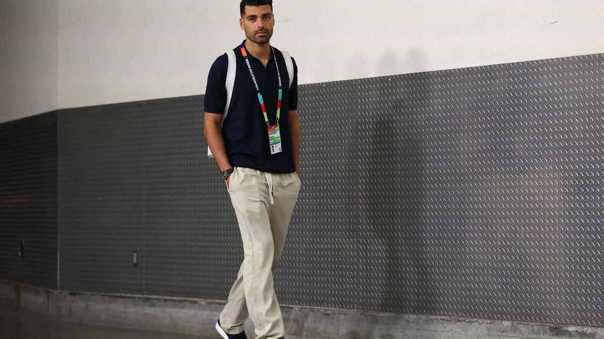 Iran says U.S. airport delay holds up World Cup delegation