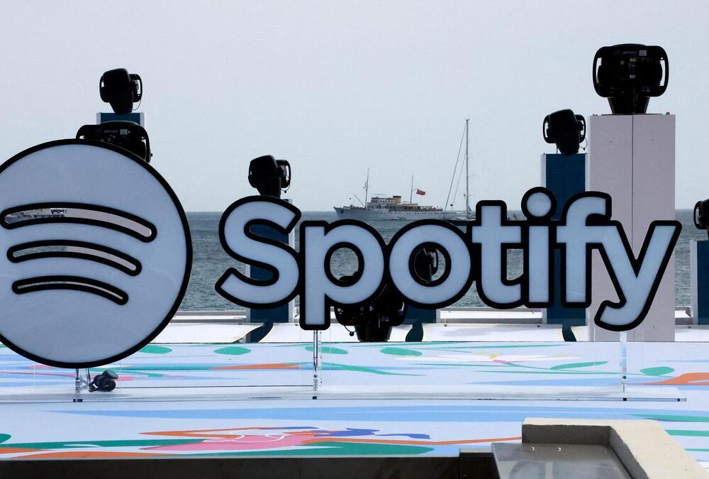Spotify launches 'narrated articles' from publications like The Atlantic, Vogue