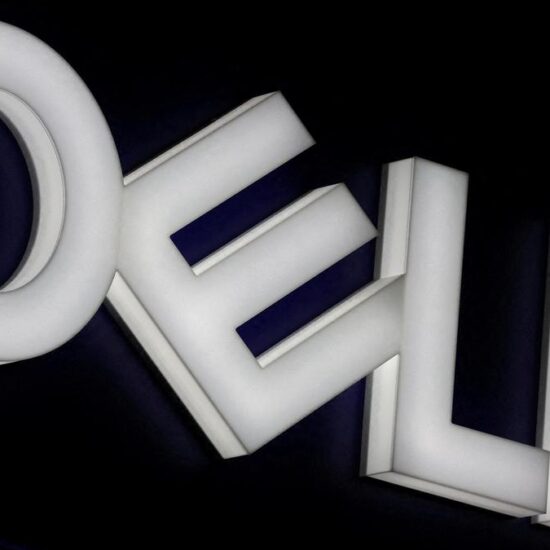 Dell shares soar 33% as AI server demand, price hikes power stellar quarter